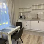 Pogar White