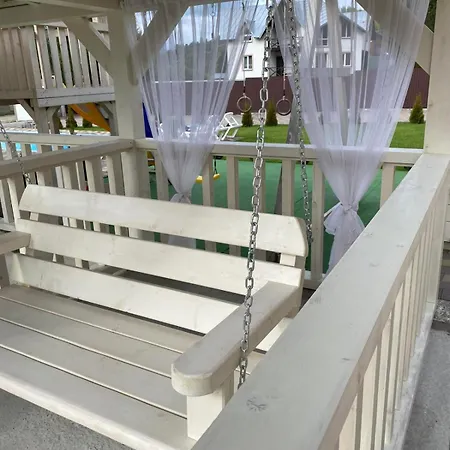 Pogar White אכסניה סלאבסקה